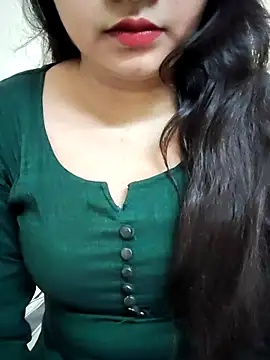 RICHA 0 online show from 6, 3, 2025
