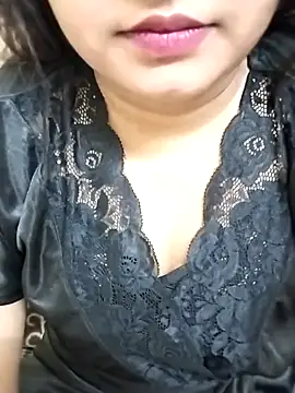 RICHA 0 online show from 10, 3, 2025