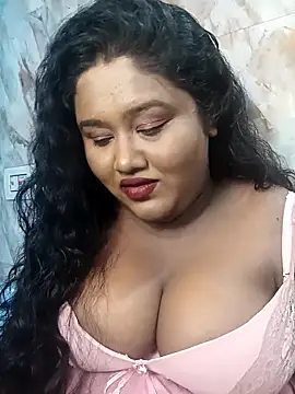 Snapshot of horny_diana chatting on 11, 10, 2025 horny diana online show from 11, 10, 2025