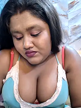 horny diana online show from 18, 4, 2026