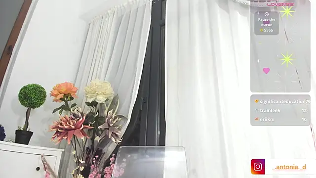 Bella Posh online show from 14, 11, 2025