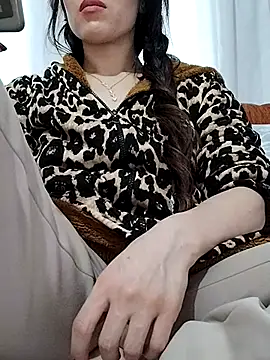 BUSE8821 online show from 29, 11, 2025