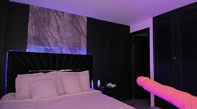 Ibbiebennett online show from 12, 3, 2025