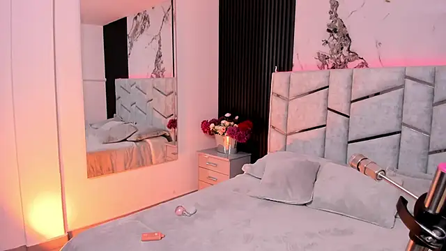 Ibbiebennett online show from 11, 9, 2025