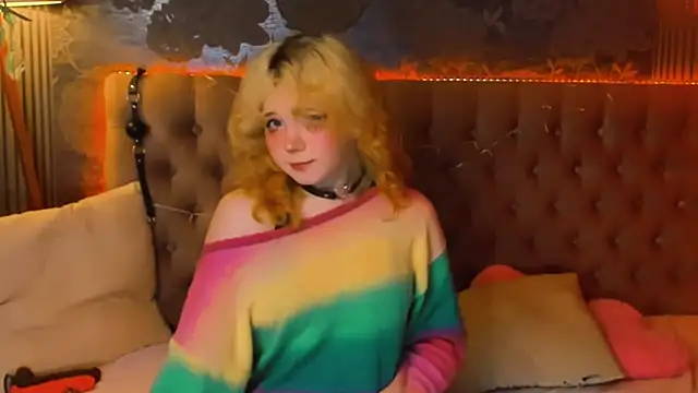 EmilyAngells online show from 11, 5, 2026
