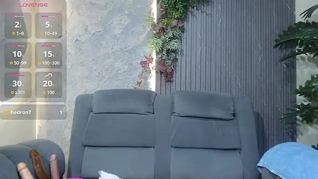 Snapshot of denise_babe_ chatting on 25, 11, 2025 denise babe online show from 25, 11, 2025