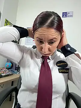Megan-01- online show from 15, 5, 2026