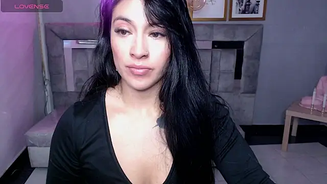 Snapshot of Isabella_Collen_v chatting on 8, 10, 2025 Isabella Collen v online show from 8, 10, 2025