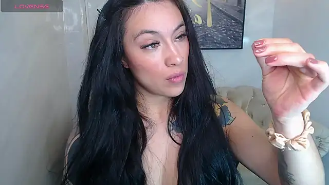 Isabella Collen v online show from 17, 6, 2026