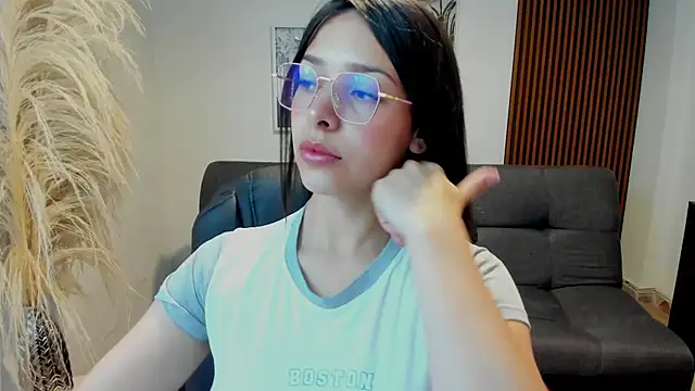 angeline davies online show from 23, 9, 2025