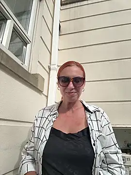 Snapshot of YNA_ELLA chatting on 26, 9, 2025 YNA ELLA online show from 26, 9, 2025