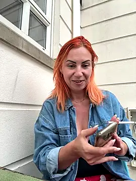 Snapshot of YNA_ELLA chatting on 17, 10, 2025 YNA ELLA online show from 17, 10, 2025