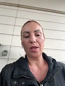 Snapshot of YNA_ELLA chatting on 12, 11, 2025 YNA ELLA online show from 12, 11, 2025