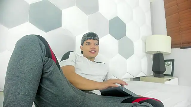 Axel Forte online show from 30, 4, 2026