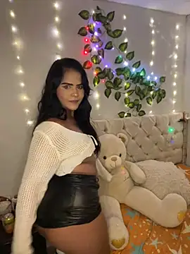 Annievergara online show from 9, 9, 2025