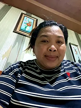 Snapshot of Sweet_fatty18 chatting on 2, 12, 2024 Sweet fatty18 online show from 2, 12, 2024