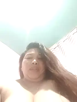 Snapshot of Sweet_fatty18 chatting on 8, 12, 2024 Sweet fatty18 online show from 8, 12, 2024