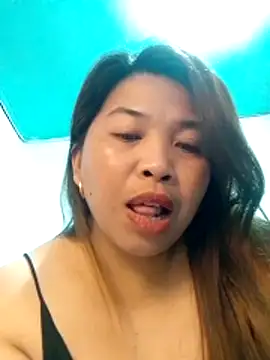 Snapshot of Sweet_fatty18 chatting on 18, 10, 2025 Sweet fatty18 online show from 18, 10, 2025