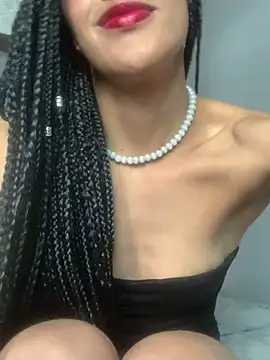 Snapshot of MichelleDiaz_Pink chatting on 28, 2, 2025 MichelleDiaz Pink online show from 28, 2, 2025