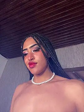 Snapshot of MichelleDiaz_Pink chatting on 16, 3, 2025 MichelleDiaz Pink online show from 16, 3, 2025