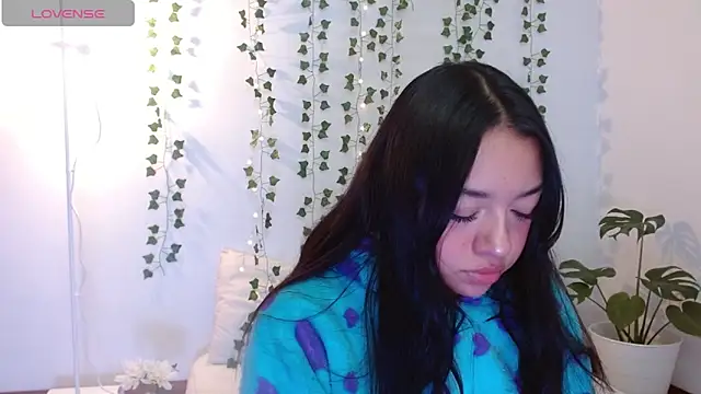 Snapshot of hellokitty__valery chatting on 4, 3, 2026 hellokitty valery online show from 4, 3, 2026