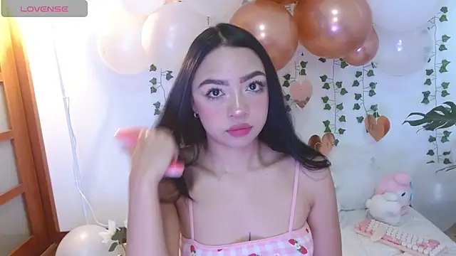 Snapshot of hellokitty__valery chatting on 24, 3, 2026 hellokitty valery online show from 24, 3, 2026