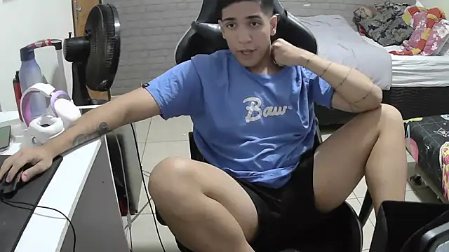 Snapshot of brancooodonto chatting on 13, 10, 2025 brancooodonto online show from 13, 10, 2025