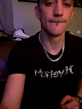 Polaroid White online show from 17, 10, 2025