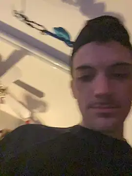 Polaroid White online show from 23, 11, 2025