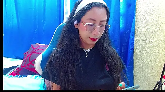 Snapshot of Gia_leinn chatting on 29, 6, 2026 Gia leinn online show from 29, 6, 2026