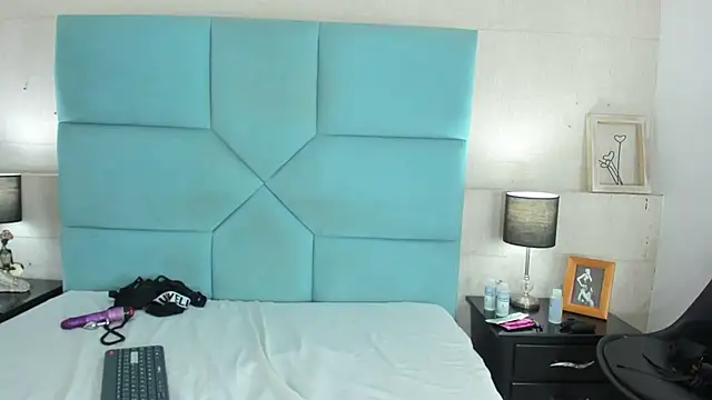 Maximiliano  Fire online show from 9, 3, 2025