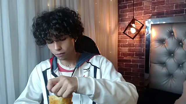 andres ocasio online show from 14, 3, 2025