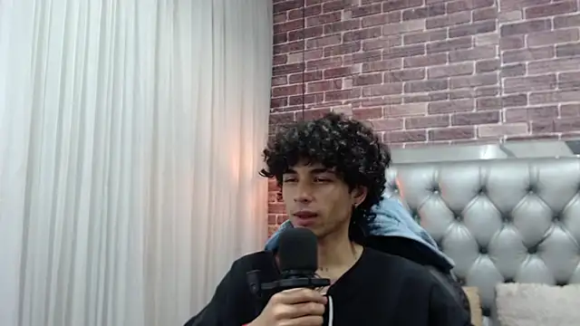 andres ocasio online show from 18, 3, 2025