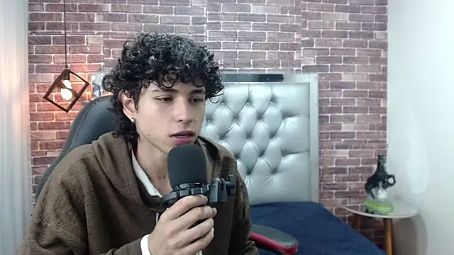 andres ocasio online show from 21, 3, 2025