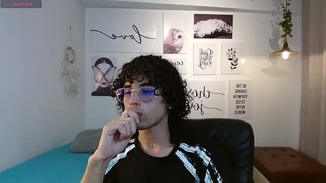 andres ocasio online show from 9, 9, 2025