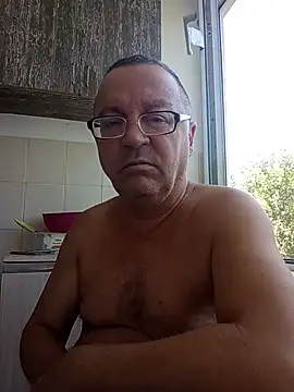 Snapshot of Vali1969 chatting on 31, 7, 2026 Vali1969 online show from 31, 7, 2026