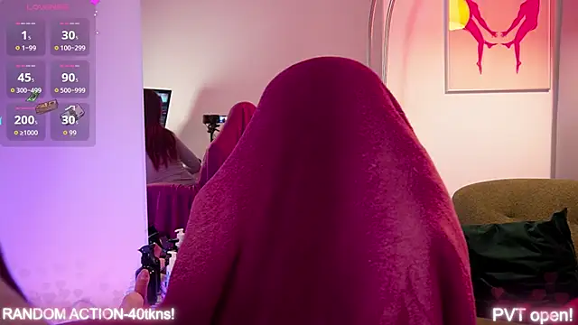 luna joy  online show from 28, 11, 2025