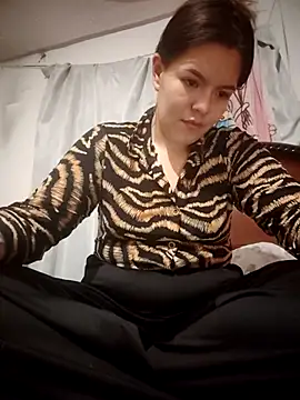 Snapshot of krolay16 chatting on 4, 10, 2025 krolay16 online show from 4, 10, 2025