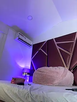 DanielaMedinaa online show from 18, 9, 2025