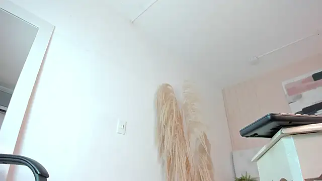 CHANELL 11INCHES online show from 14, 3, 2025