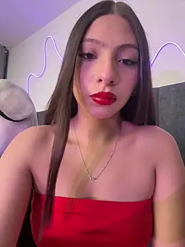 Dirty-Bunnyyy online show from 8, 5, 2026
