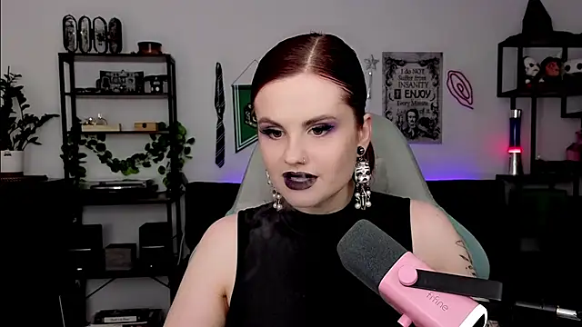 Snapshot of Della_Ideal chatting on 22, 3, 2026 Della Ideal online show from 22, 3, 2026