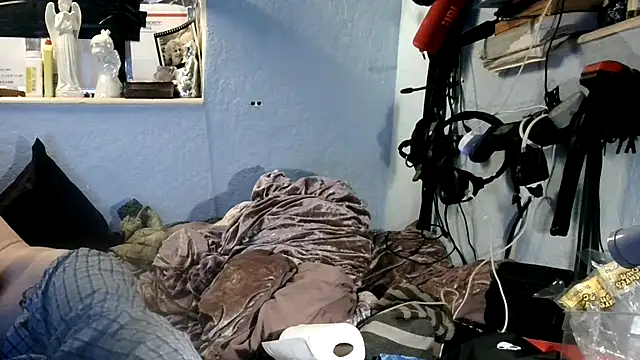 Snapshot of PornStro921 chatting on 20, 12, 2025 PornStro921 online show from 20, 12, 2025