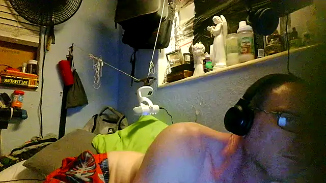 Snapshot of PornStro921 chatting on 29, 3, 2026 PornStro921 online show from 29, 3, 2026