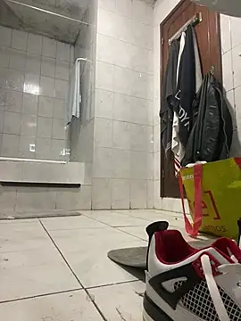 Snapshot of rogerdik76 chatting on 27, 2, 2026 rogerdik76 online show from 27, 2, 2026