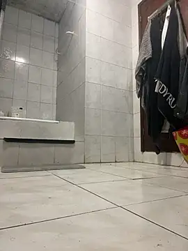 Snapshot of rogerdik76 chatting on 20, 3, 2026 rogerdik76 online show from 20, 3, 2026