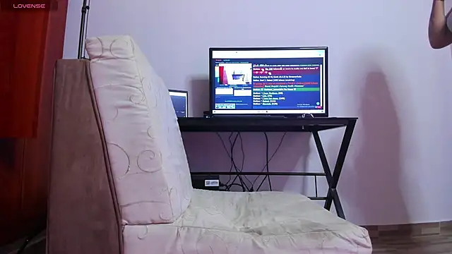 Snapshot of thaliana_moon chatting on 22, 2, 2025 thaliana moon online show from 22, 2, 2025