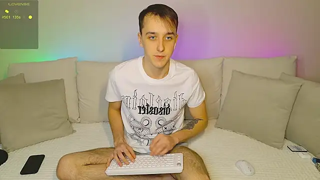 Snapshot of your_super_hero chatting on 22, 12, 2025 your super hero online show from 22, 12, 2025