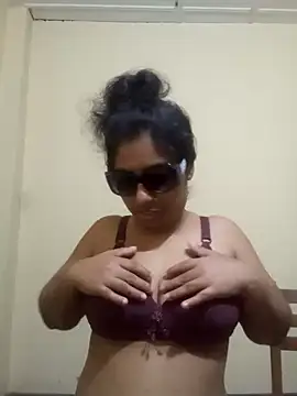Maya shery online show from 25, 2, 2025