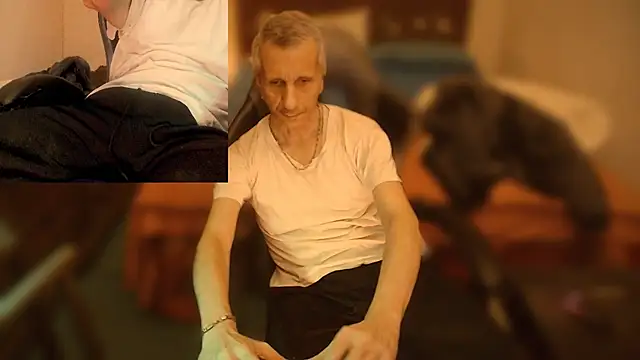 maxdaddy690 online show from 2, 1, 2025